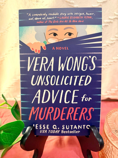 Vera Wong�s Unsolicited Advice for Murderers by Jesse Q. Sutanto paperback book cover