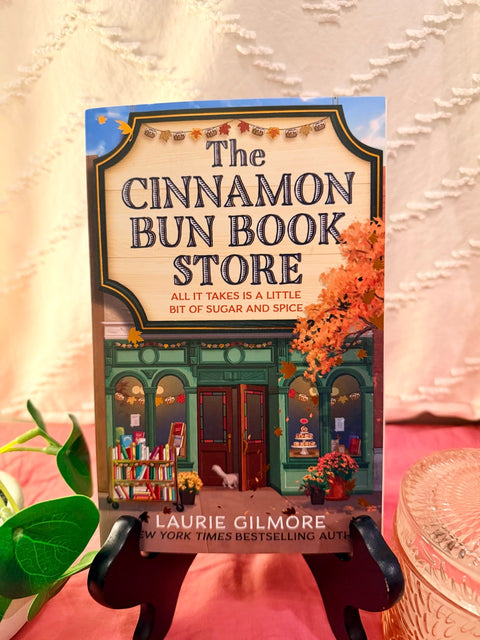 The Cinnamon Bun Book Store by Laurie Gilmore paperback book cover