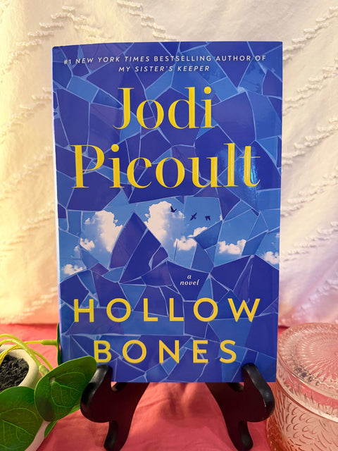 Hollow Bones by Jodi Picoult hardback book cover