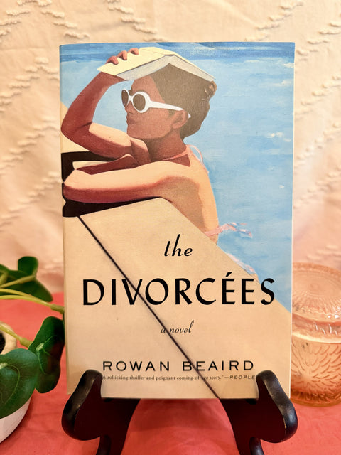 The Divorcees by Rowan Beaird paperback book cover